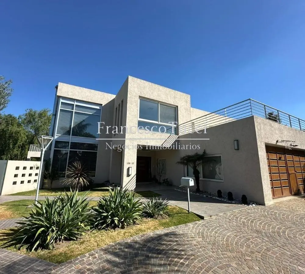 Casa en venta 7 ambientes Country San Diego 4
