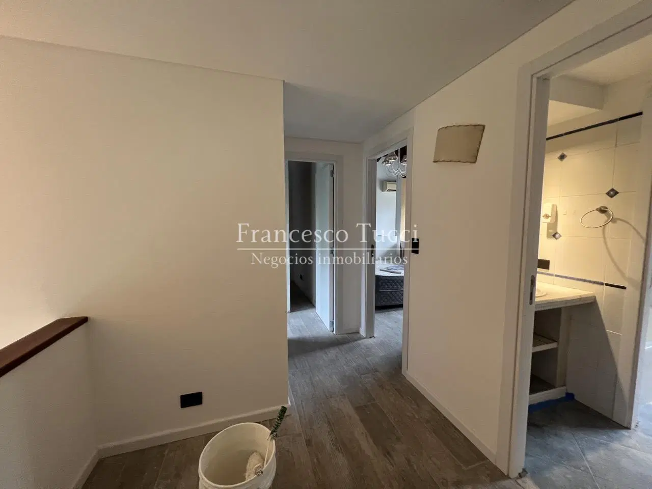 Casa en alquiler 5 ambientes con pileta Campos De Álvarez 3