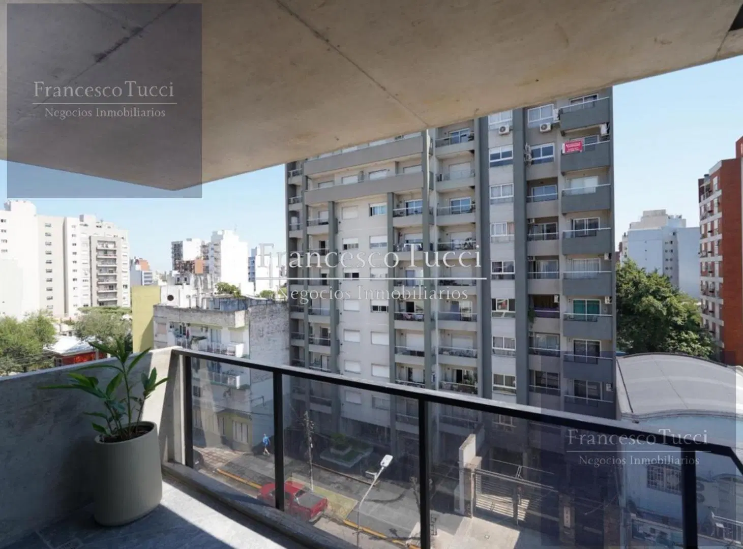 Departamento tipo penthouse en venta 3 ambientes con terraza en Morón Sur 5