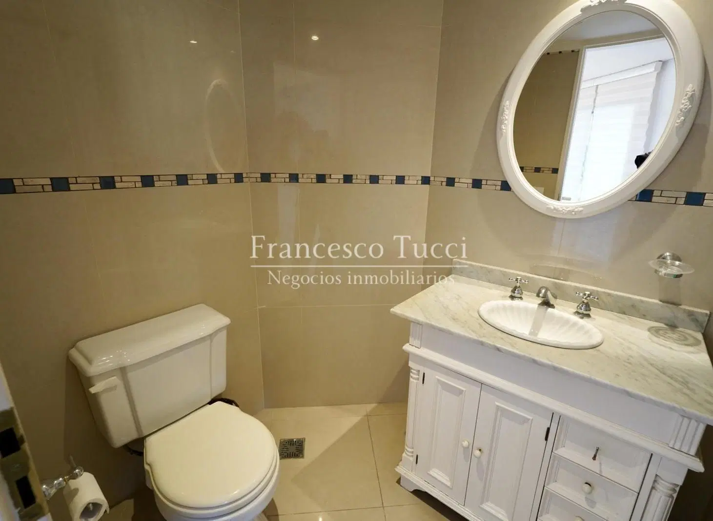 Casa en venta 5 ambientes en San Diego C.C 3