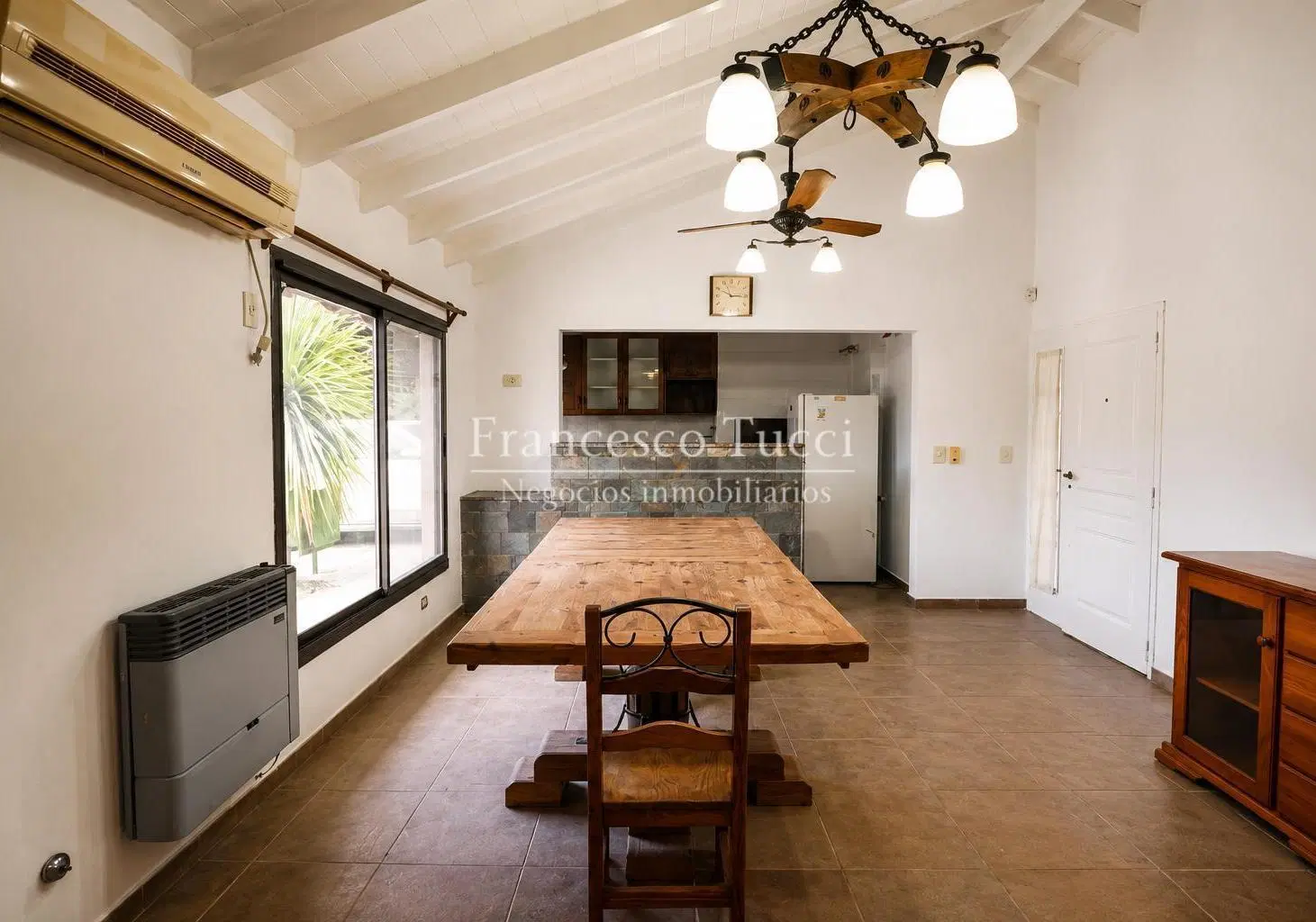 Casa en alquiler 4 ambientes Country Las Lajas 3