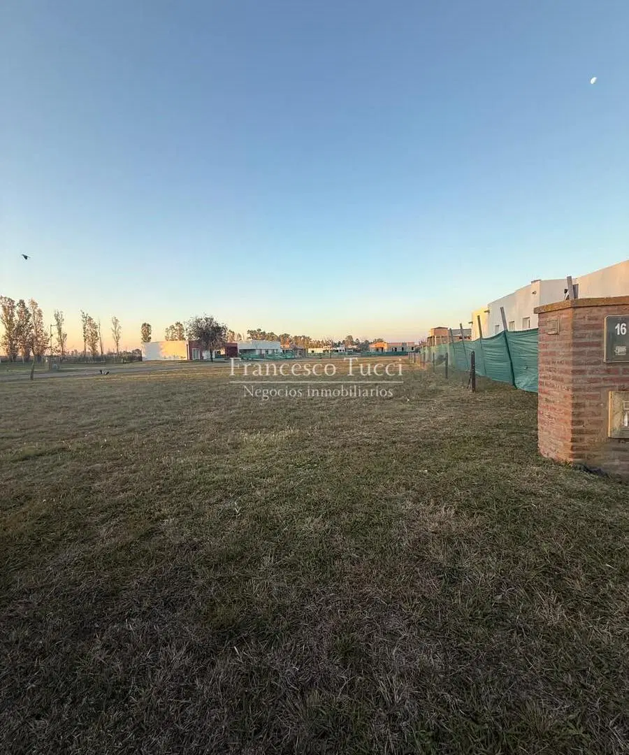 Terreno en venta en Los Juncos 5
