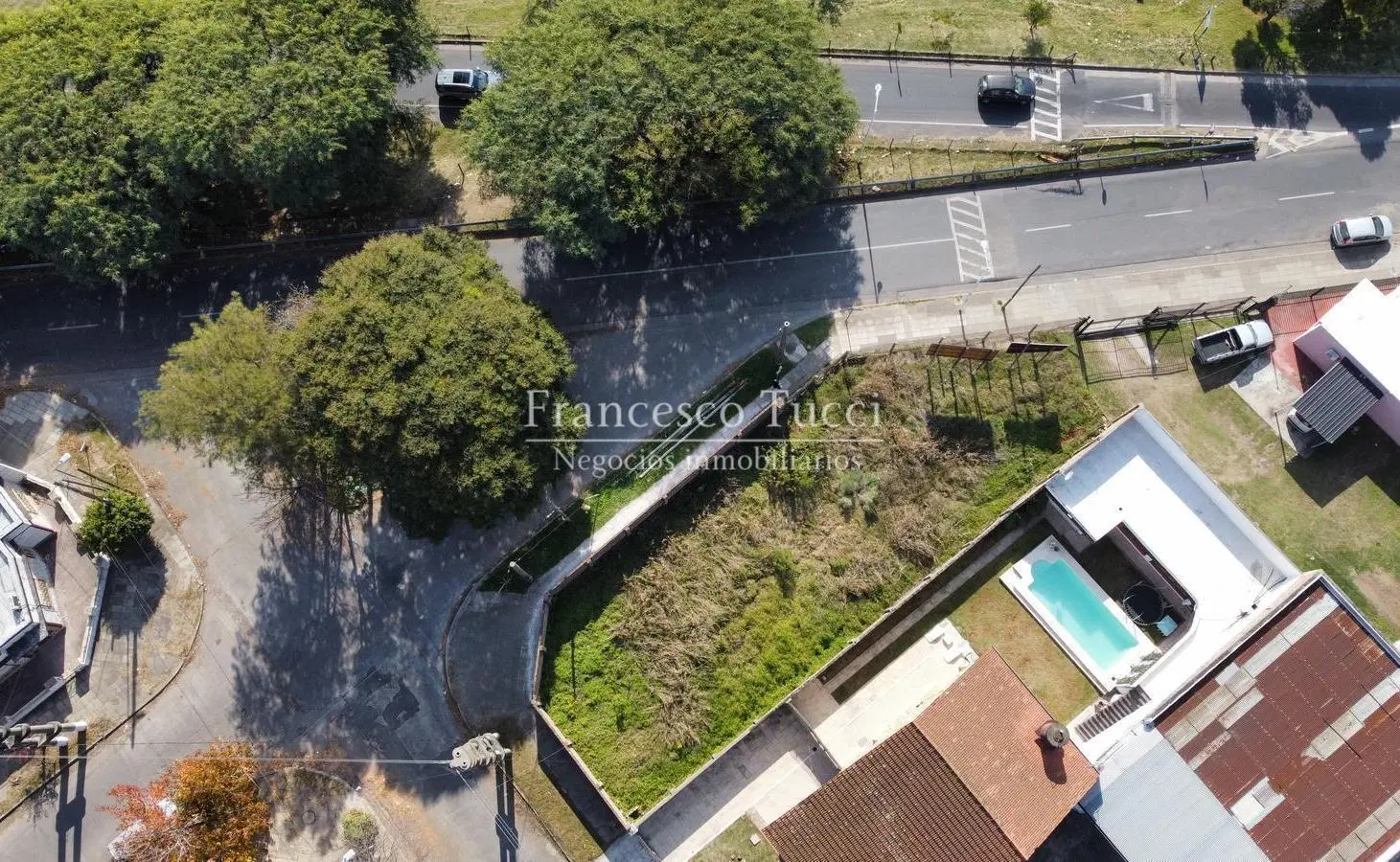 Terreno en venta en El Palomar 4