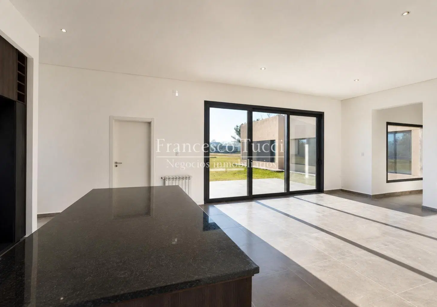 Casa en venta 4 ambientes en La Elina Comarcas de Luján 4