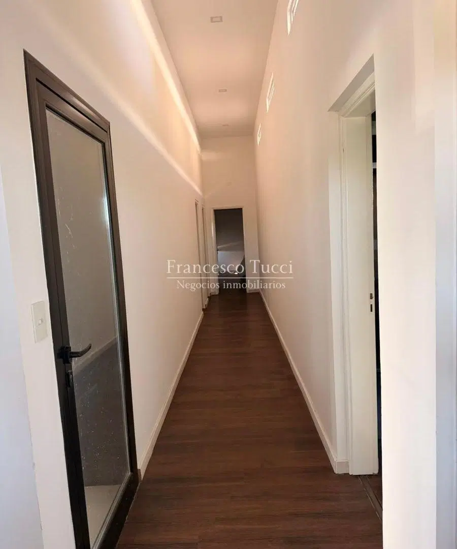 Casa en venta 5 ambientes en Los Juncos Luján 8