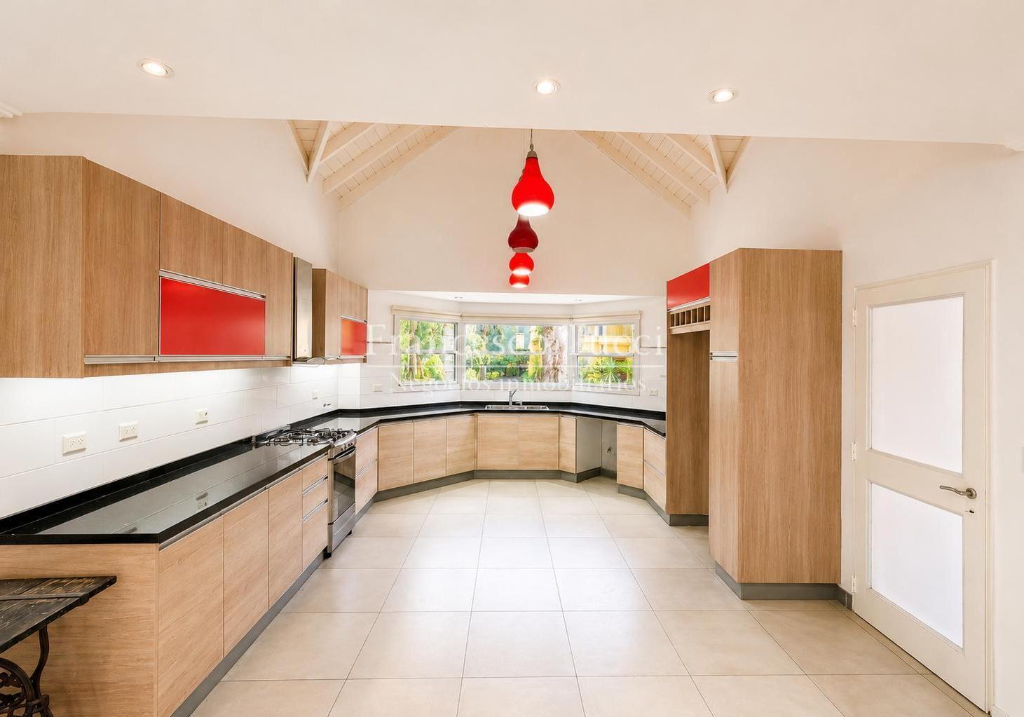 Foto de Casa en venta y alquiler 9 ambientes en La Tradición, imagen 1