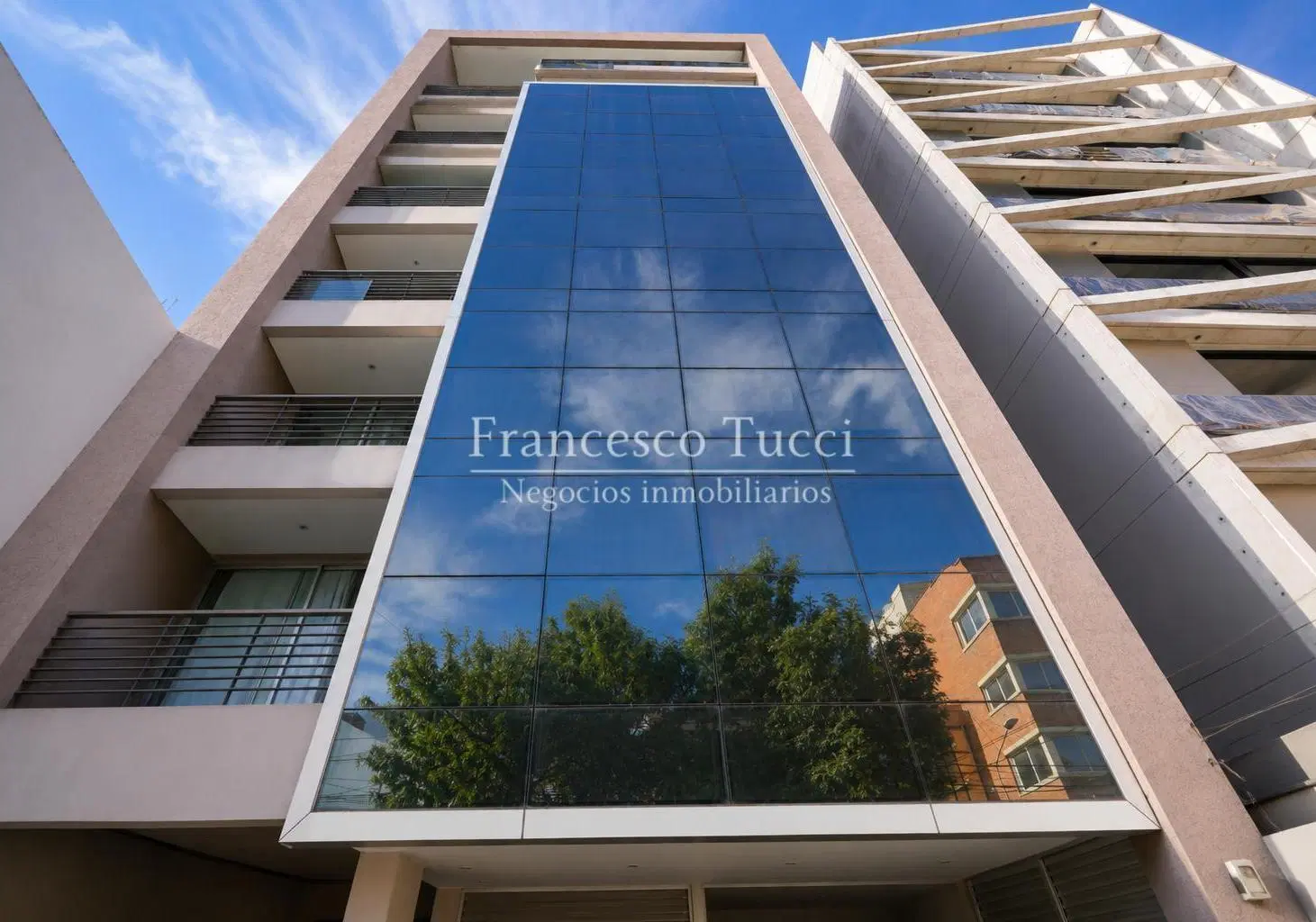 Departamento en venta monoambiente en Moron 8