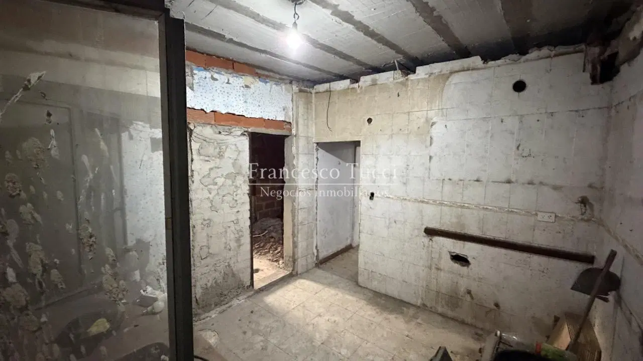 Casa a refaccionar en venta 4 ambientes Villa Gobernador Udaondo 4