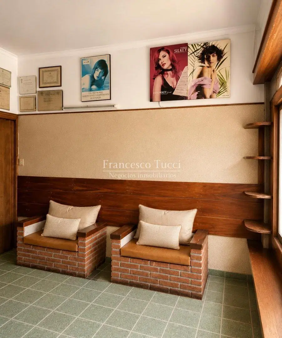 Local en venta en Villa Sarmiento 5