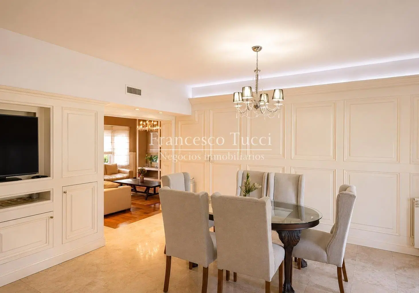 Casa en venta 5 ambientes en San Diego C.C 5