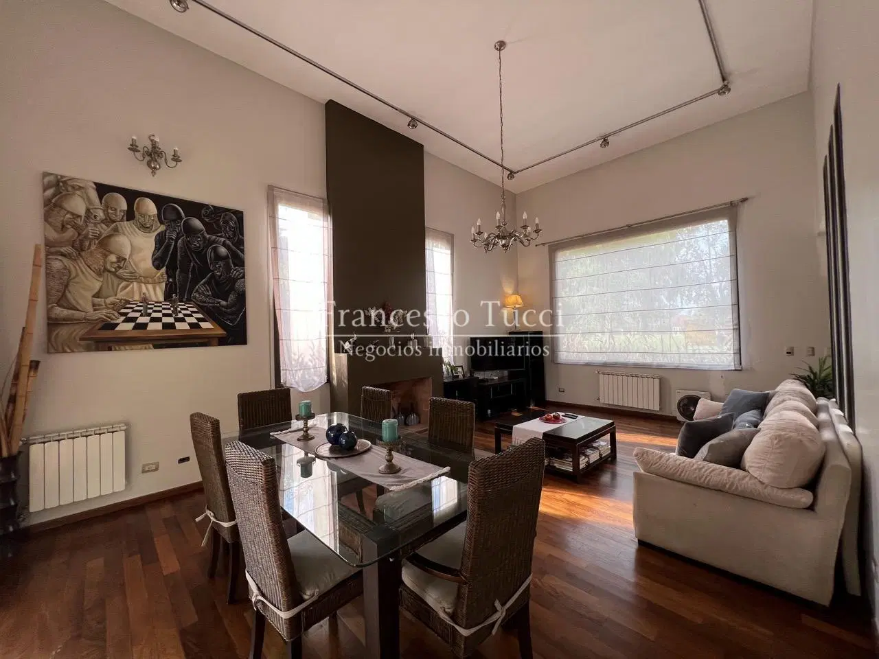 Casa en venta 6 ambientes en Campos De Álvarez 3