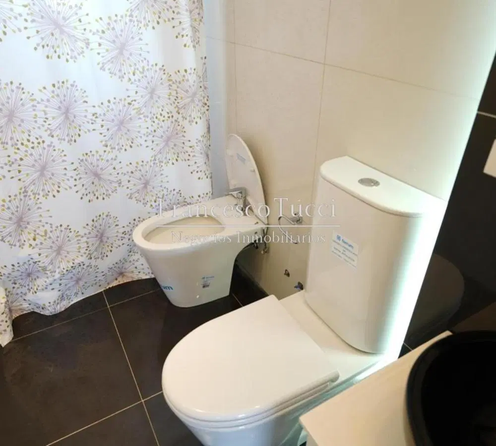 Casa en alquiler/ venta 5 ambientes Country San Diego 8