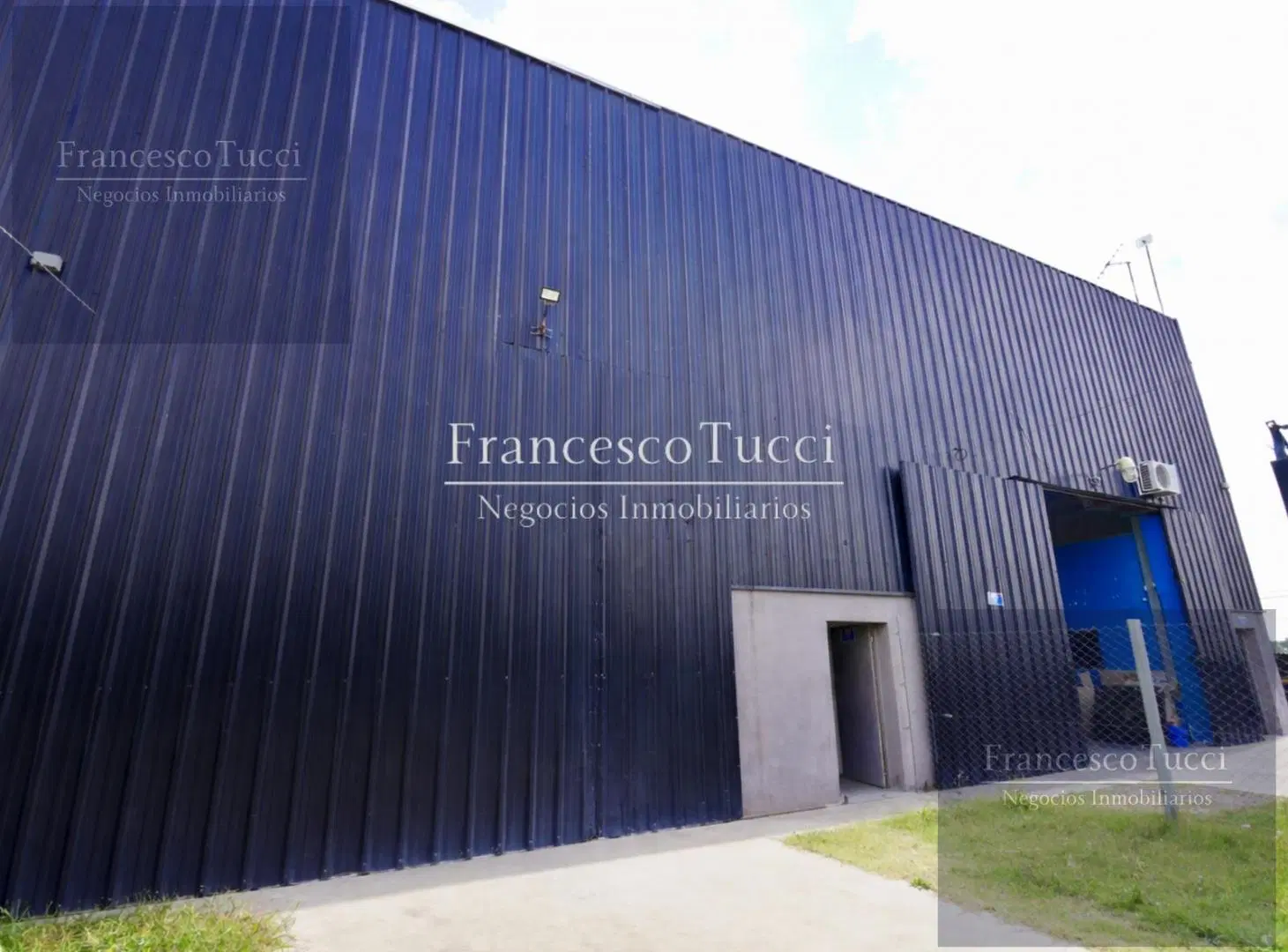 Galpón Nave Industrial en alquiler en Moreno 5