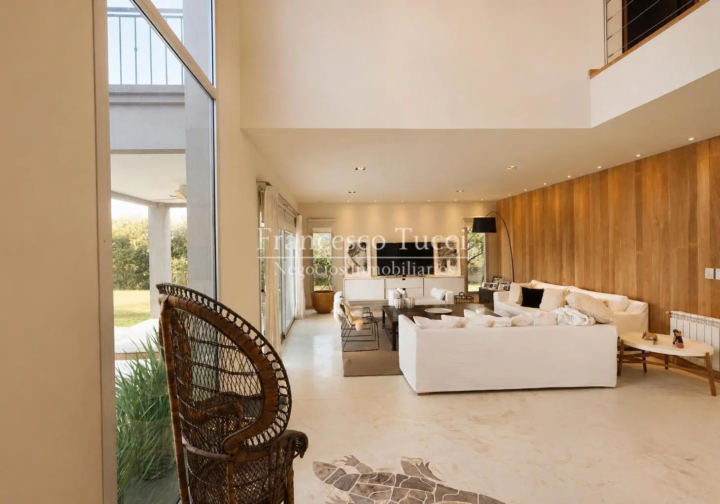 Casa 7 ambientes en venta Country Terravista 4