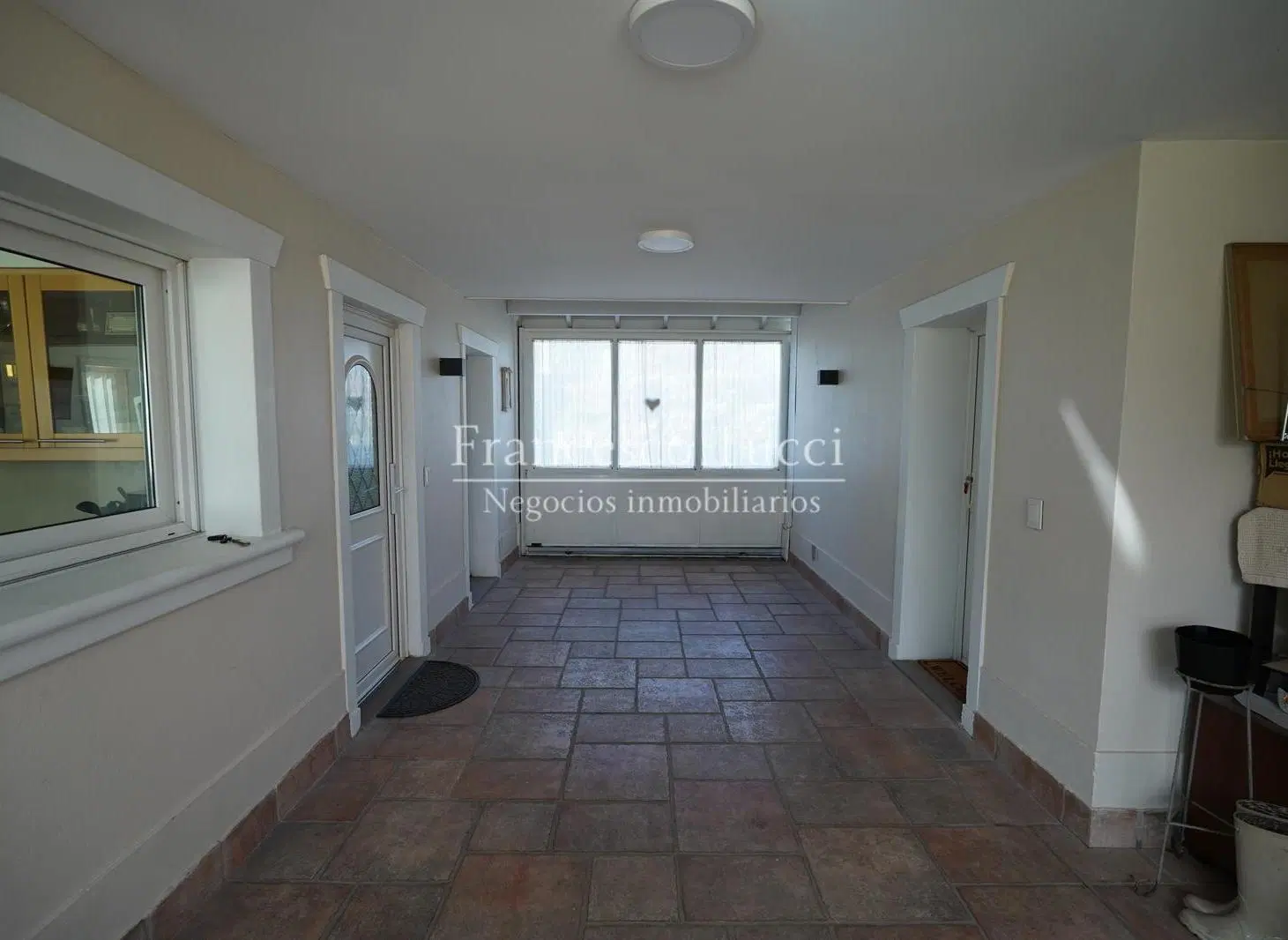 Casa en venta 5 ambientes en San Diego C.C 2