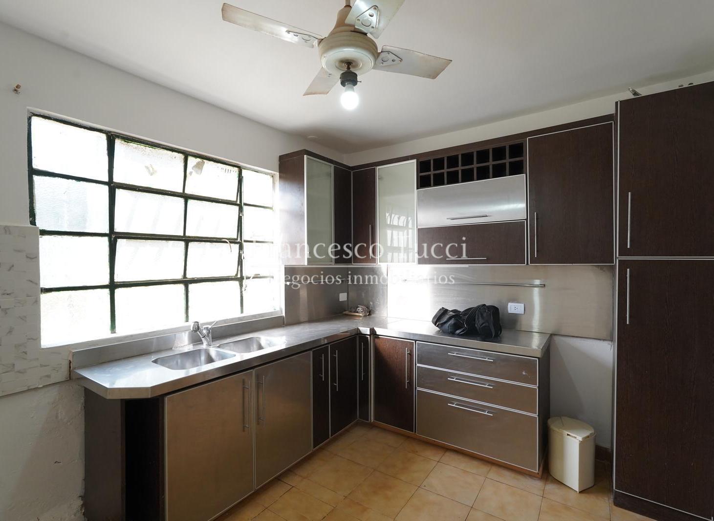 Foto de Casa quinta en venta 4 ambientes en Francisco Álvarez, imagen 2