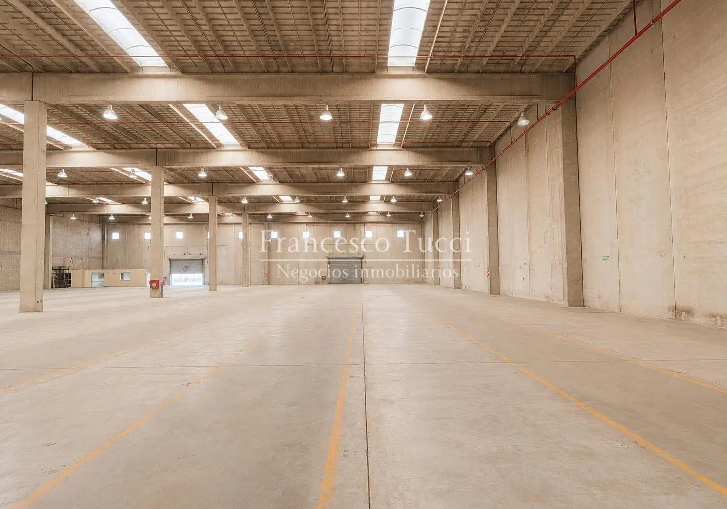 Deposíto de Hormigón Nave industrial en alquiler en Moreno Store Center 3
