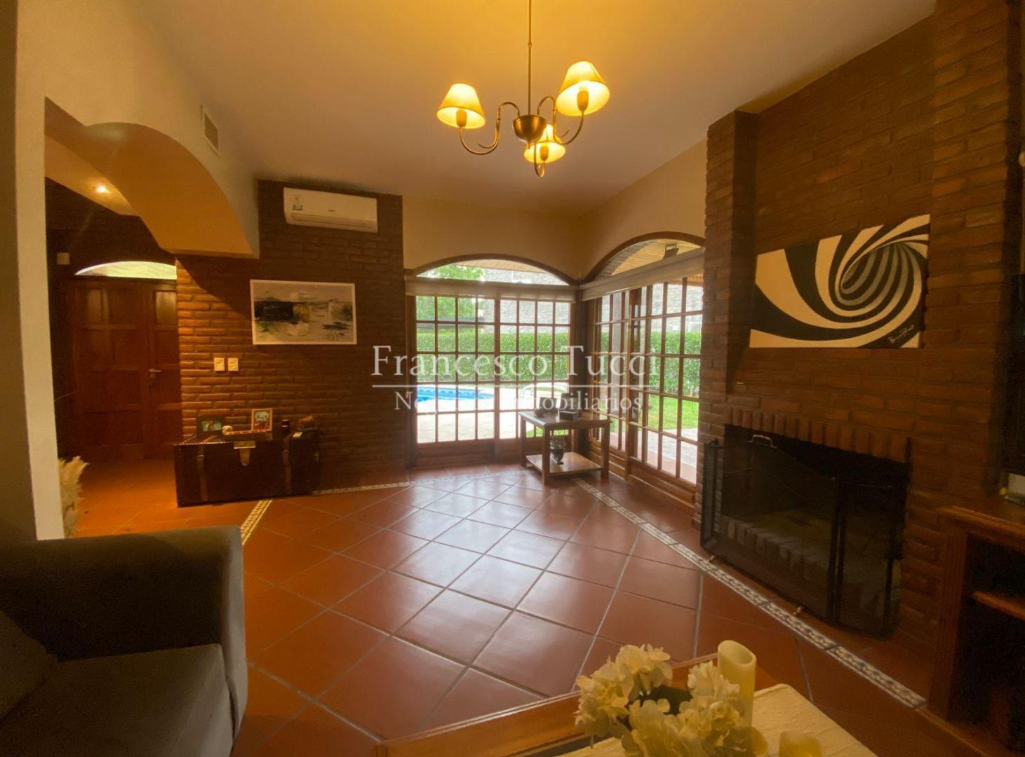 Foto de Casa en venta 8 ambientes en Banco Provincia De Bs. As., imagen 4