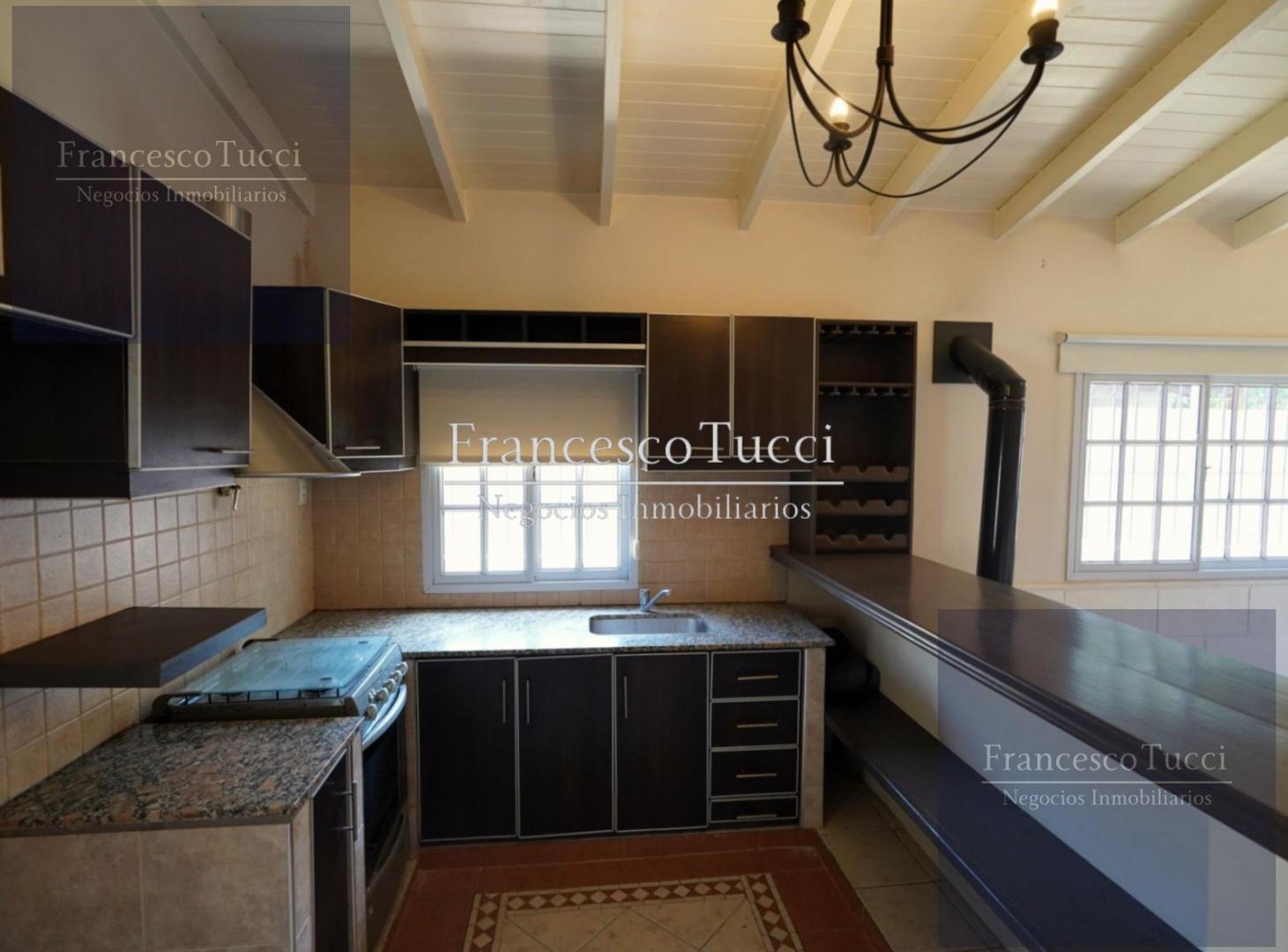 Foto de Casa en venta en el Barrio el Mangrullo en General Rodríguez, imagen 1
