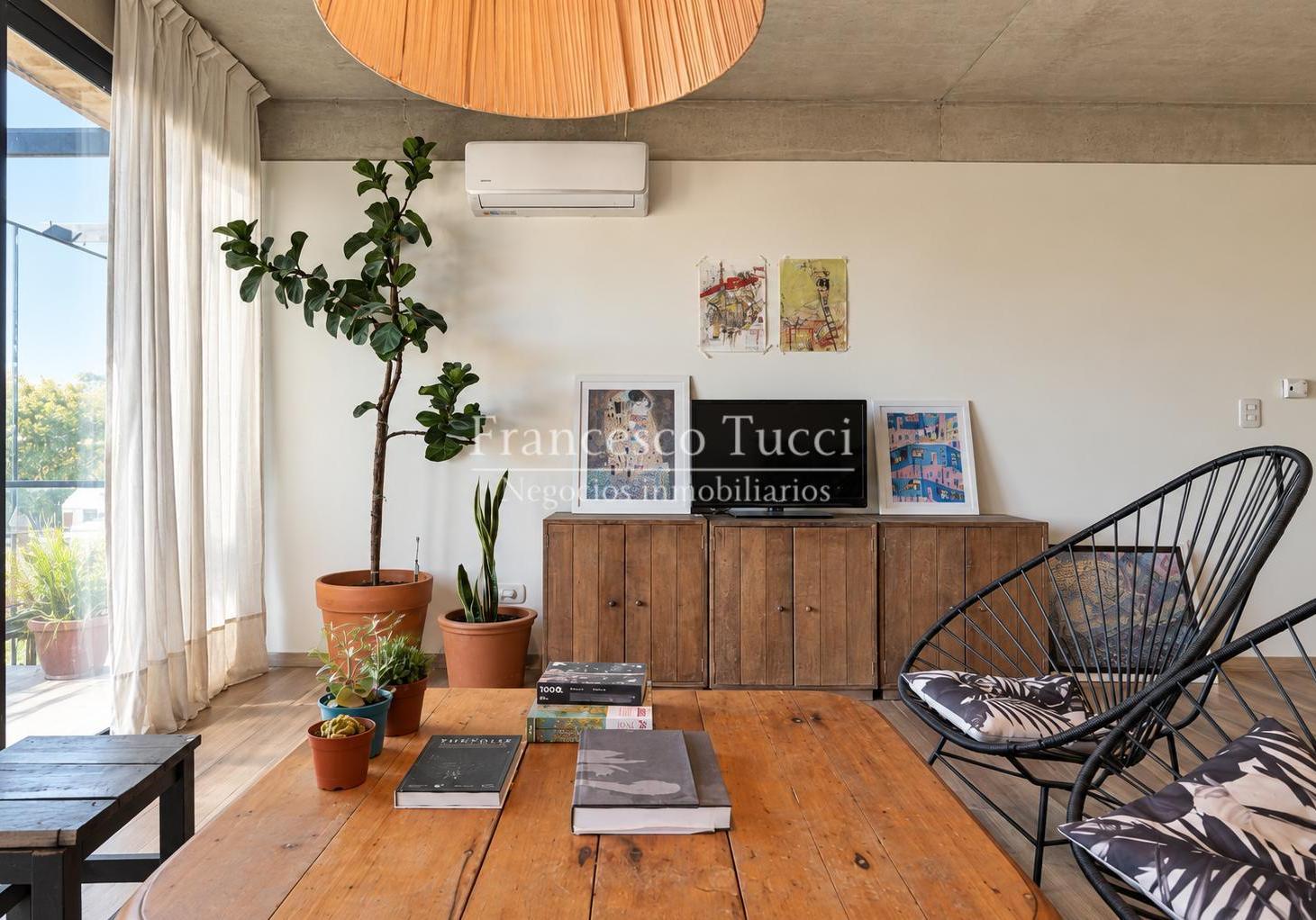 Foto de Departamento en venta 3 ambientes con terraza propia en Castelar, imagen 1
