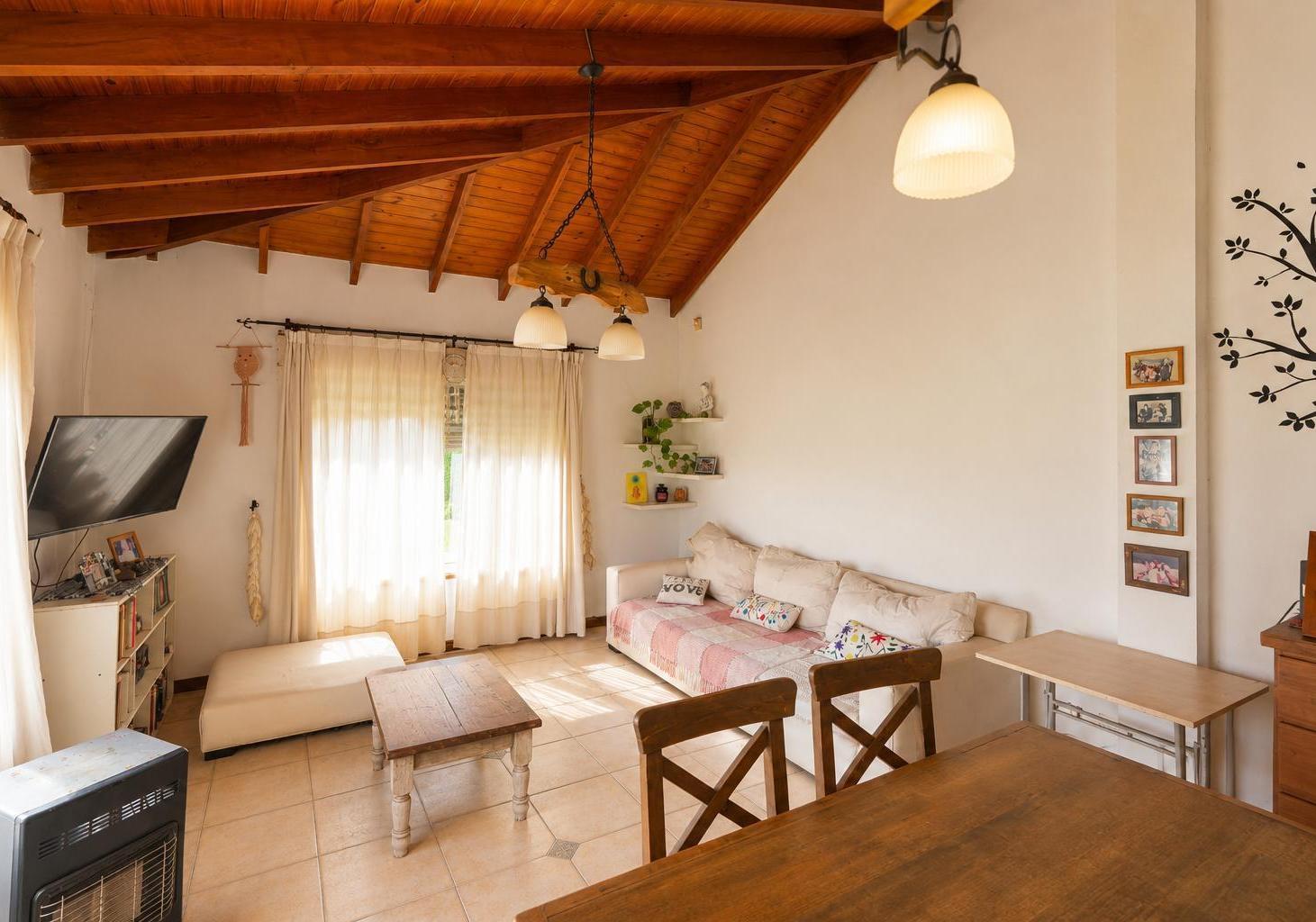 Foto de Casa en venta 4 ambientes en el Barrio Solares del Oeste, imagen 1