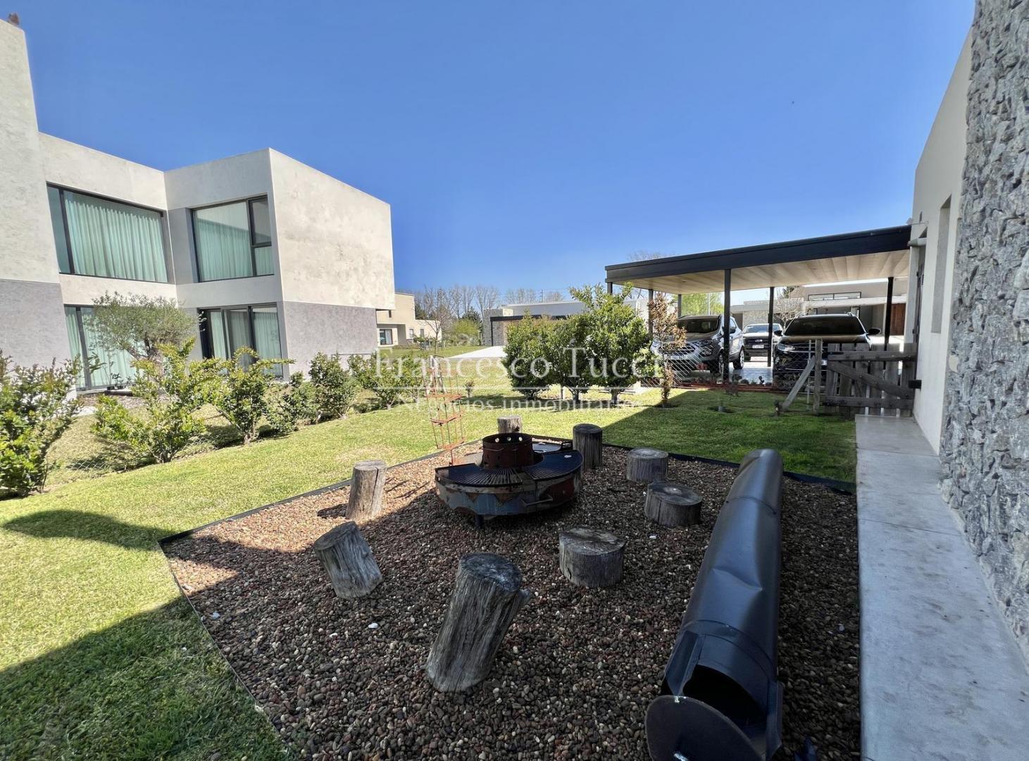 Foto de Casa en venta 5 ambientes en Terravista, imagen 2
