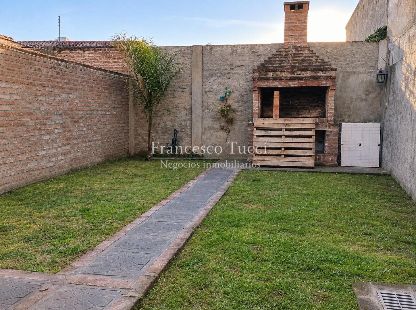 Foto de Casa en venta 3 ambientes en Moreno, imagen 1