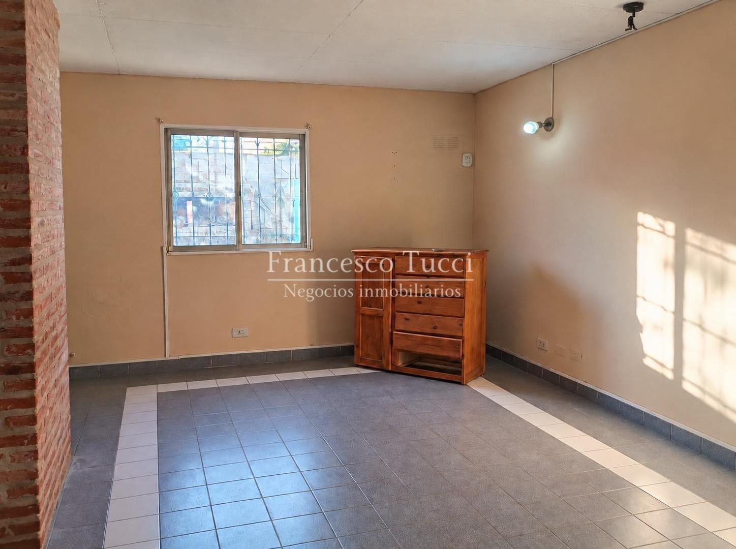 Foto de Casa en venta 3 ambientes en Moreno, imagen 3