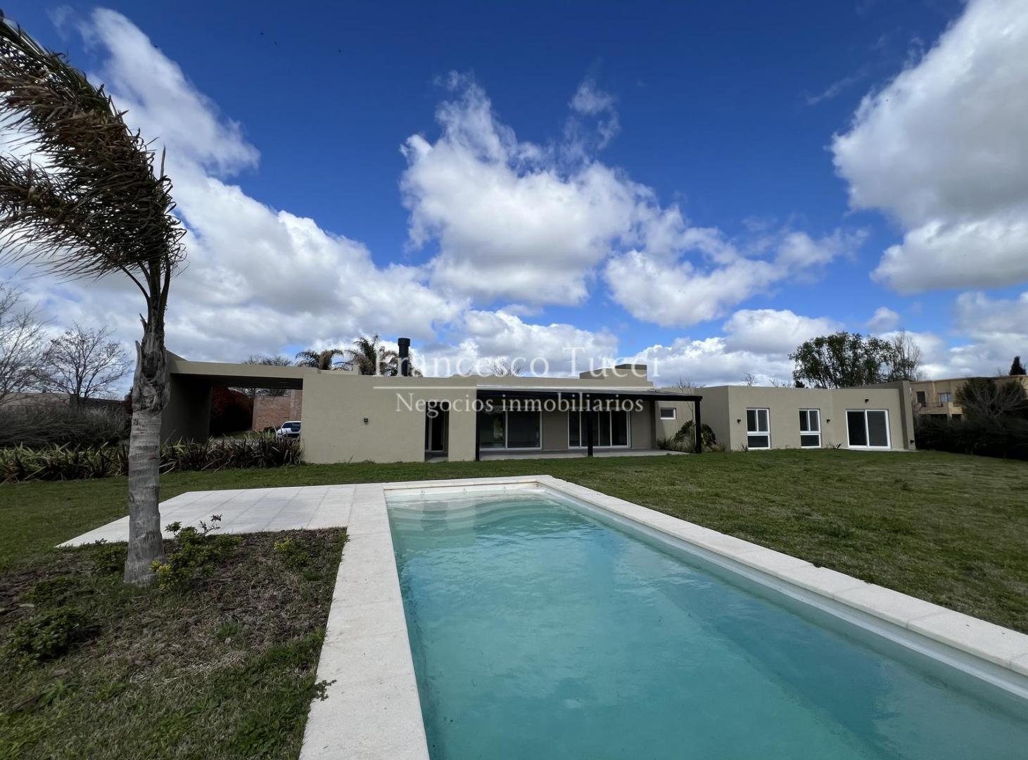 Foto de Casa en venta 5 ambientes en Harás San Pablo, imagen 1