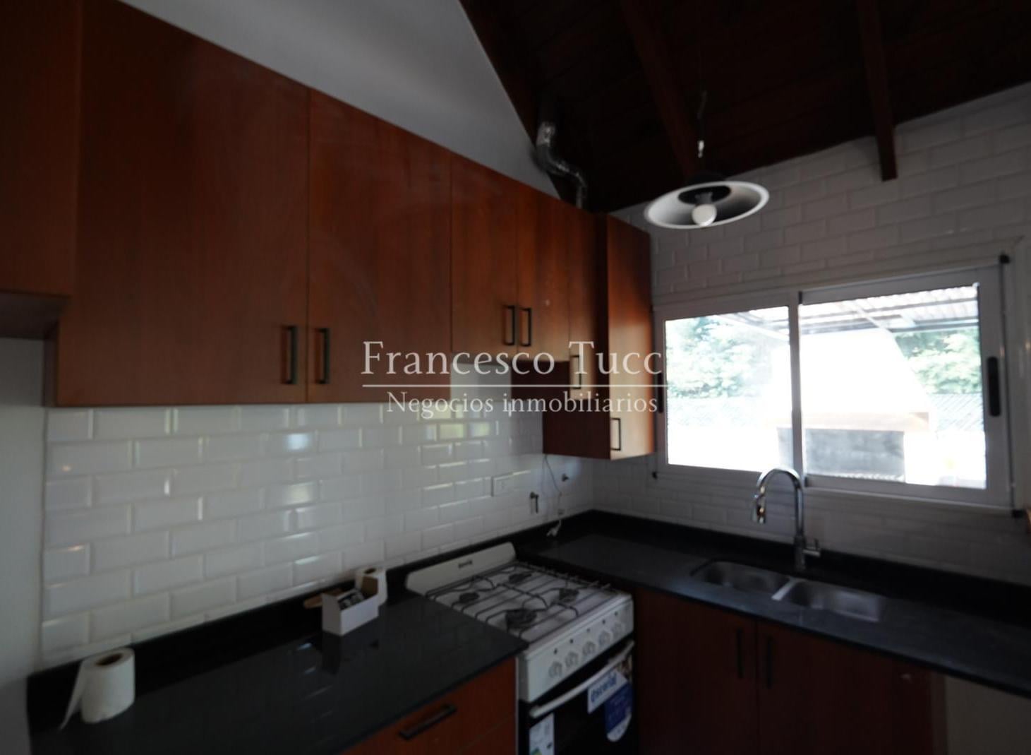 Foto de Casa en venta y alquiler 3 ambientes en Banco Provincia De Bs. As., imagen 2