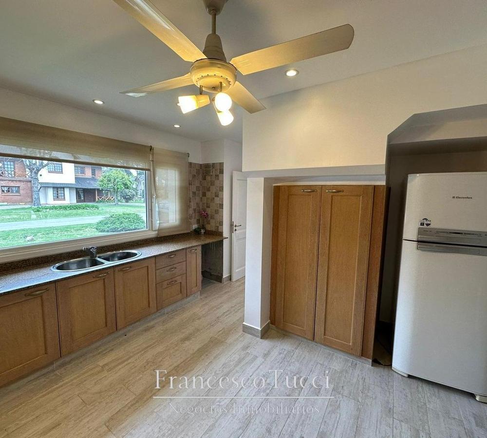 Foto de Casa en alquiler temporal en San Diego con piscina Lote central, imagen 4