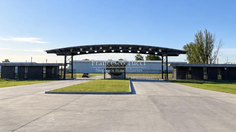 Foto de Terreno en venta en Ecoparque Moreno, imagen 1
