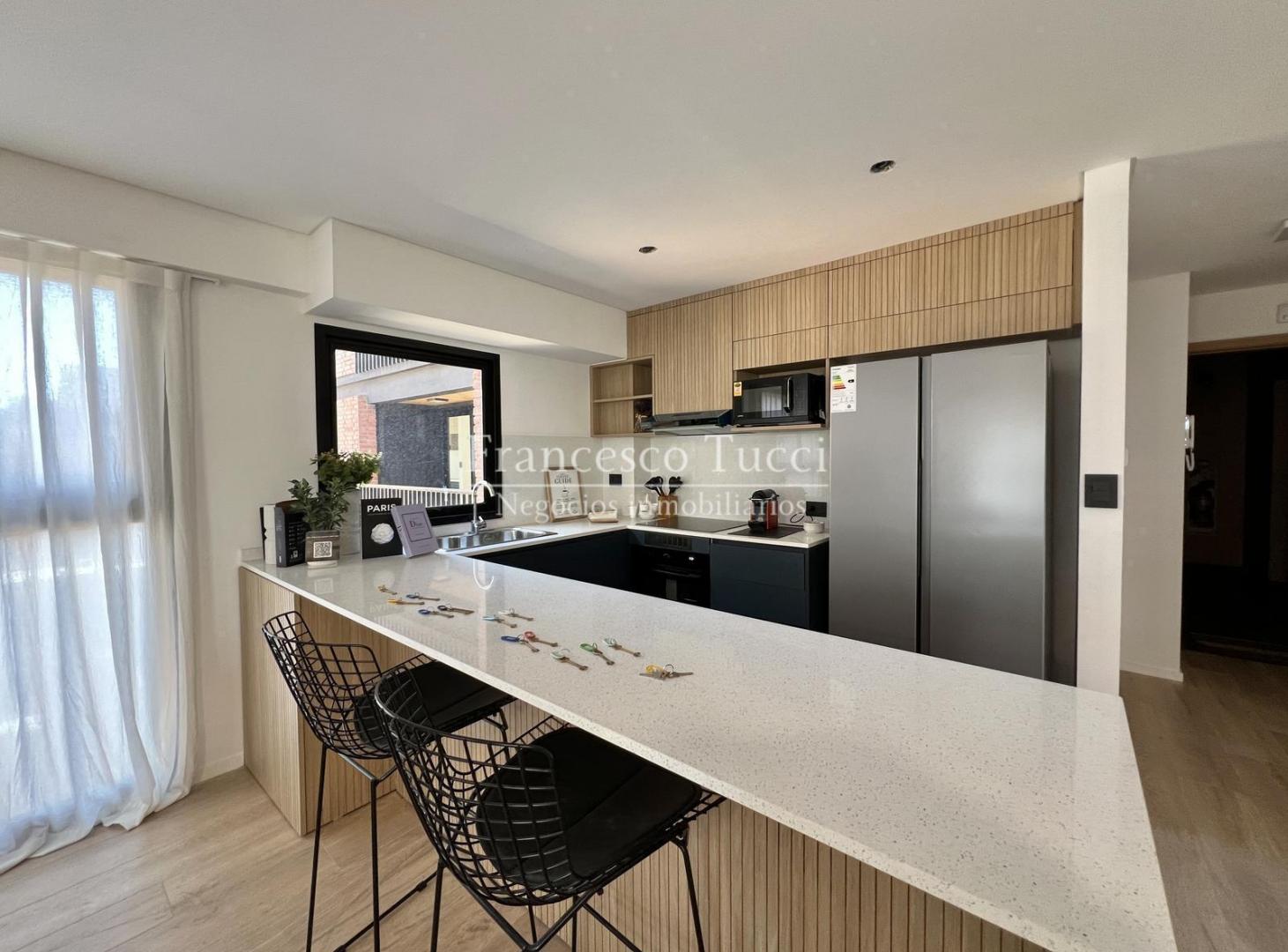Foto de Departamento en venta 3 ambientes con cochera en Ituzaingó, imagen 2