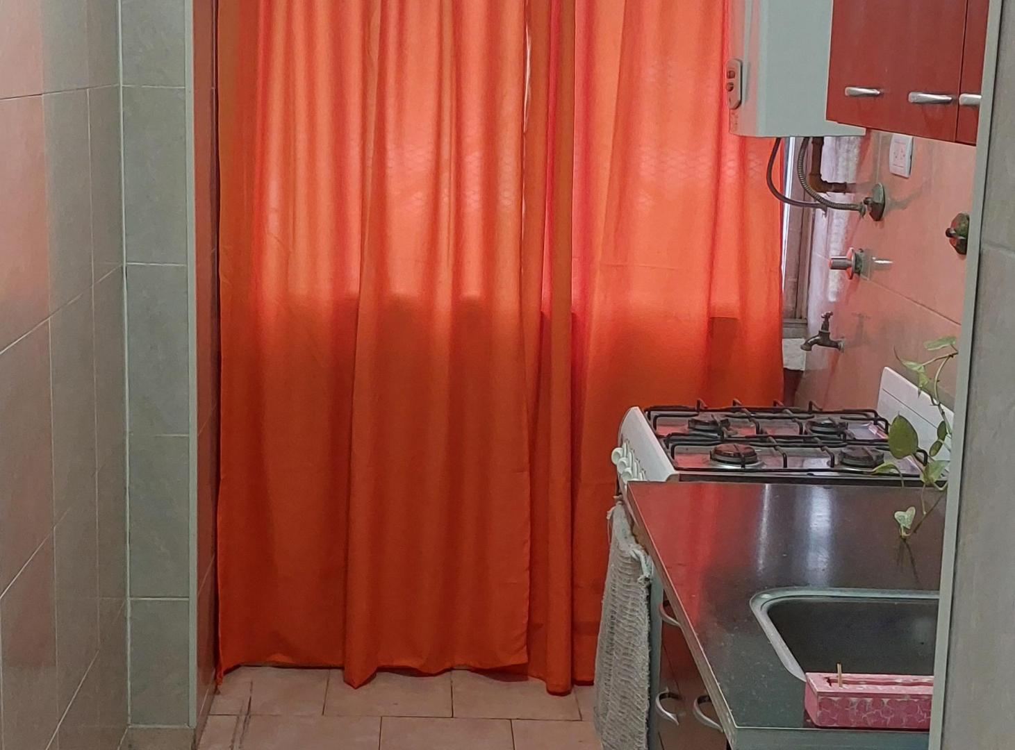Foto de Departamento en venta 3 ambientes lugano 1 y 2 con espacio guardacoche, imagen 4