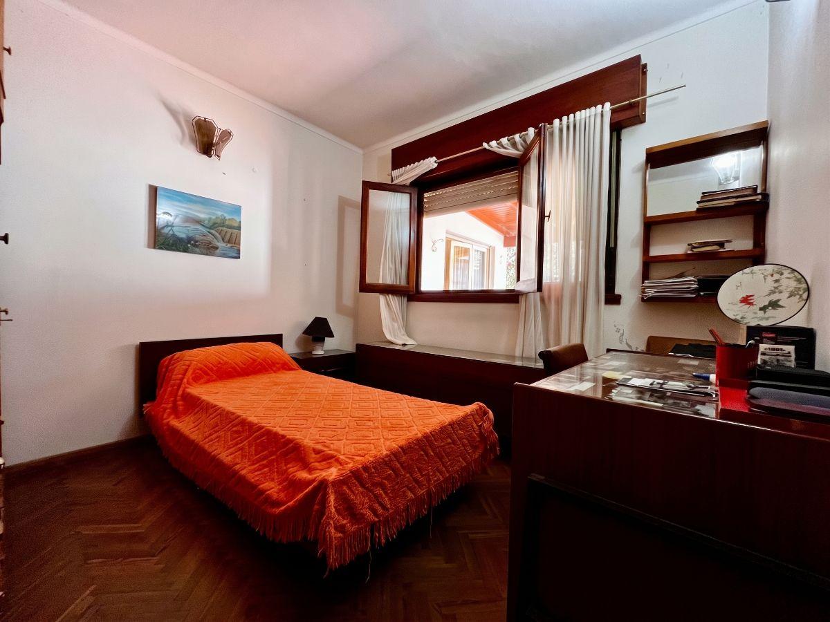 Foto de Impecable Casa 4 ambientes en Venta en Verónica, Punta Indio, con, imagen 2