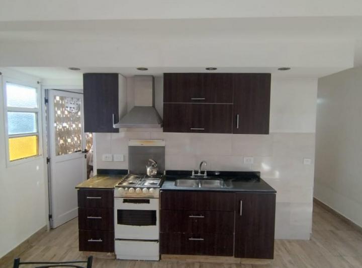 DEPARTAMENTO PLANTA BAJA SOBRE AVENIDA 3