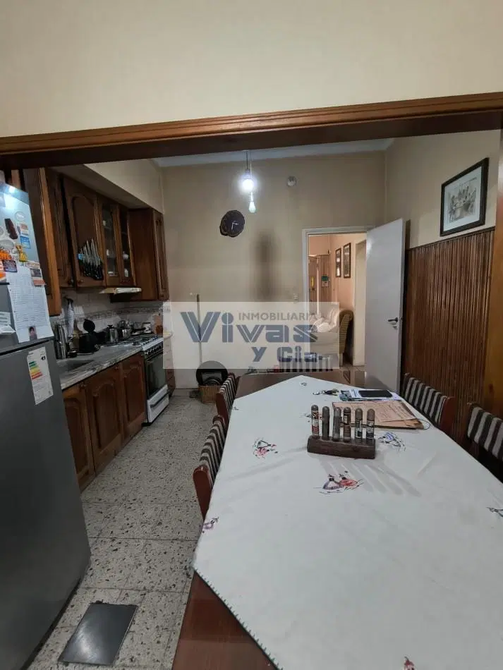 CHALET 3 AMBIENTES CON GARAGE PARQUE Y QUINCHO 5