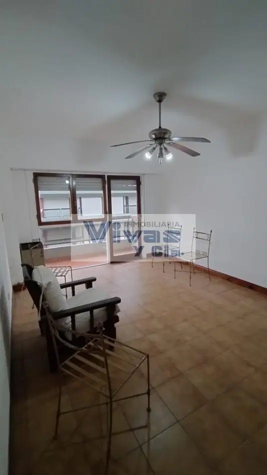 DEPARTAMENTO 3 AMBIENTES CON BALCON Y BAULERA 1