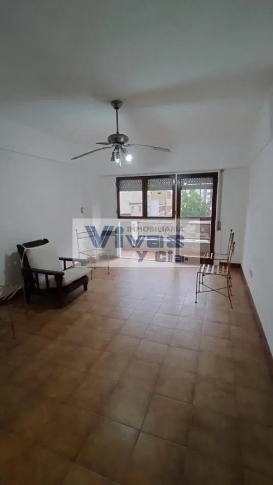 DEPARTAMENTO 3 AMBIENTES CON BALCON Y BAULERA 3