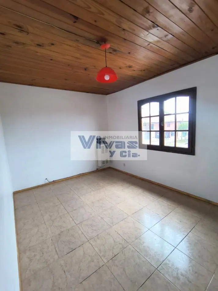 CHALET 4 AMBIENTES PLANTA ALTA 2