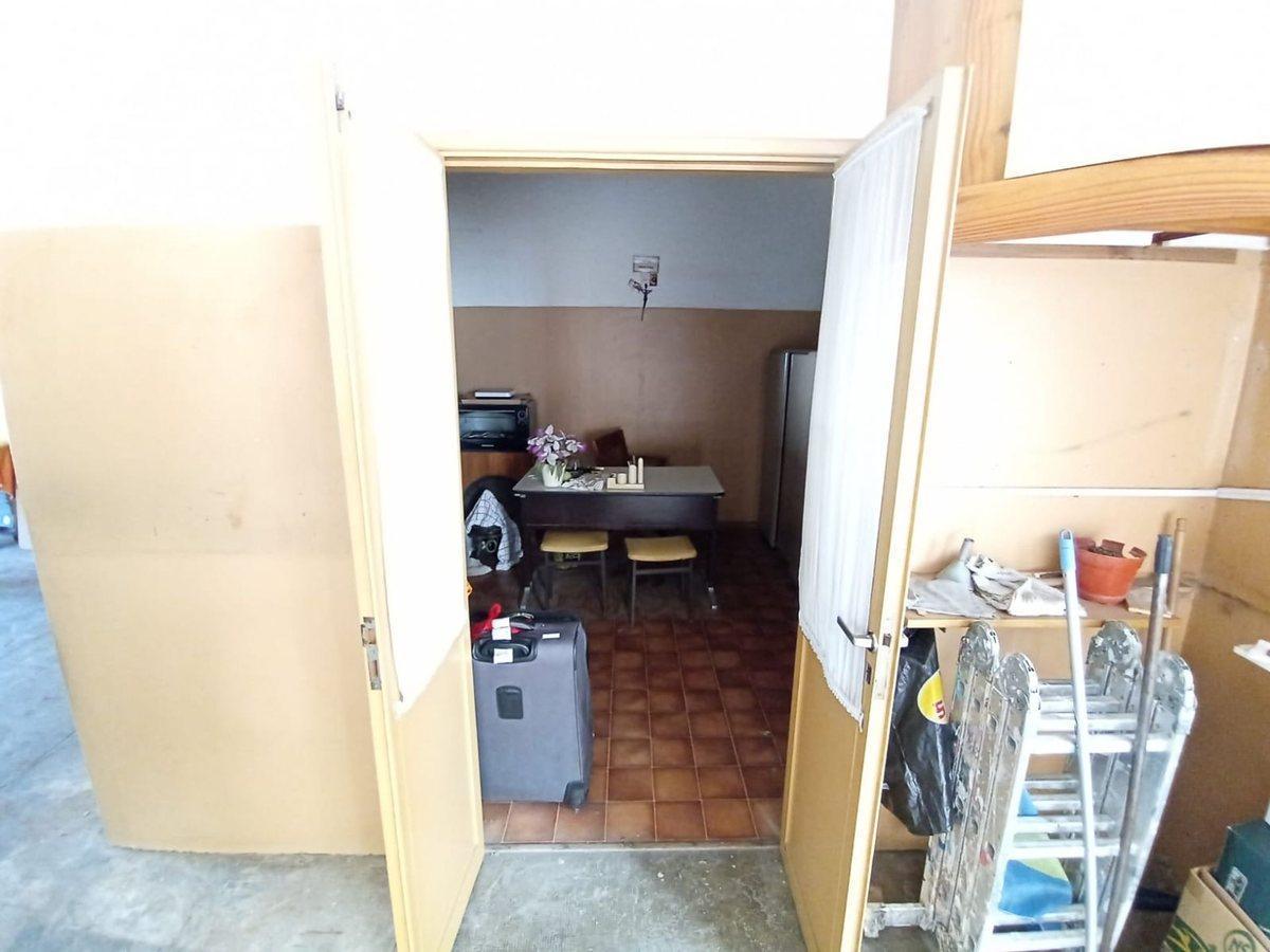 Venta Casa, 6 Amb. Parque y Quincho - Florida Oeste 3