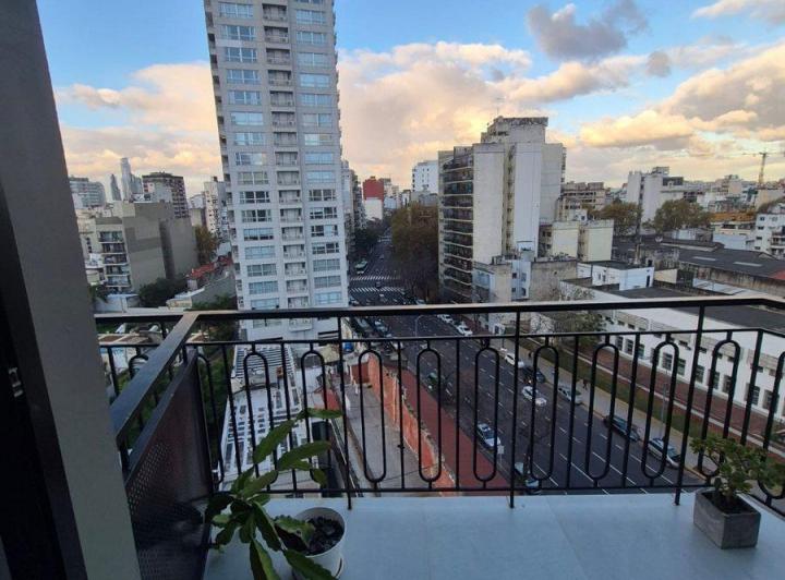 ALQ MUY LINDO MONOAMBIENTE CON MUEBLES - SAN TELMO 2
