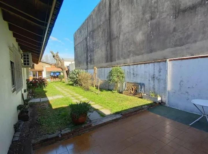 Casa de 5 ambientes-San Andres (Zona Agustiniano) 2