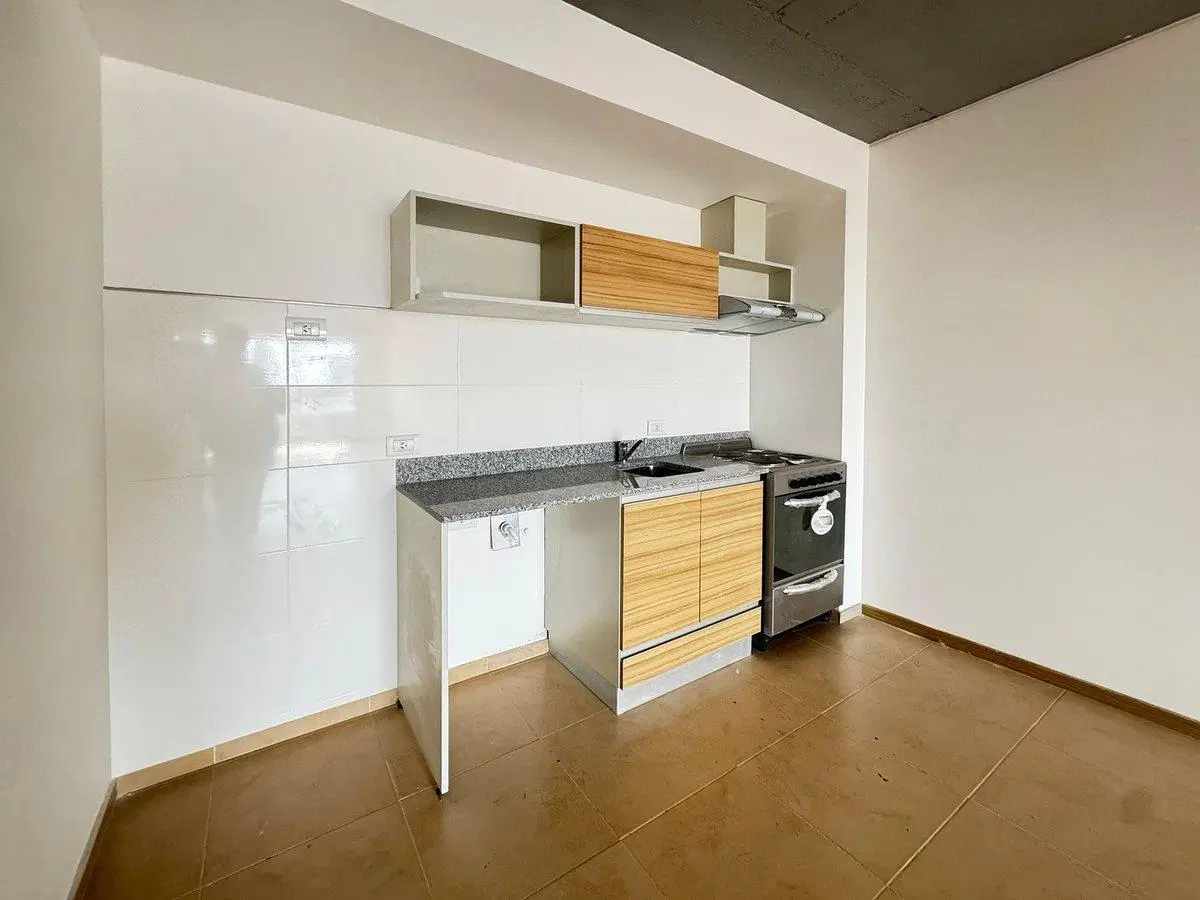VENTA MONOAMBIENTE DIVISIBLE SAAVEDRA 5