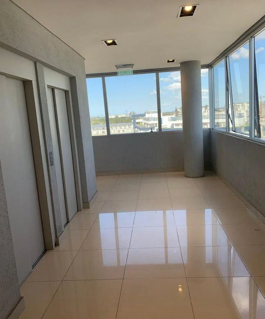 Oficina Venta North Coral Plaza Nordelta Amplia 3