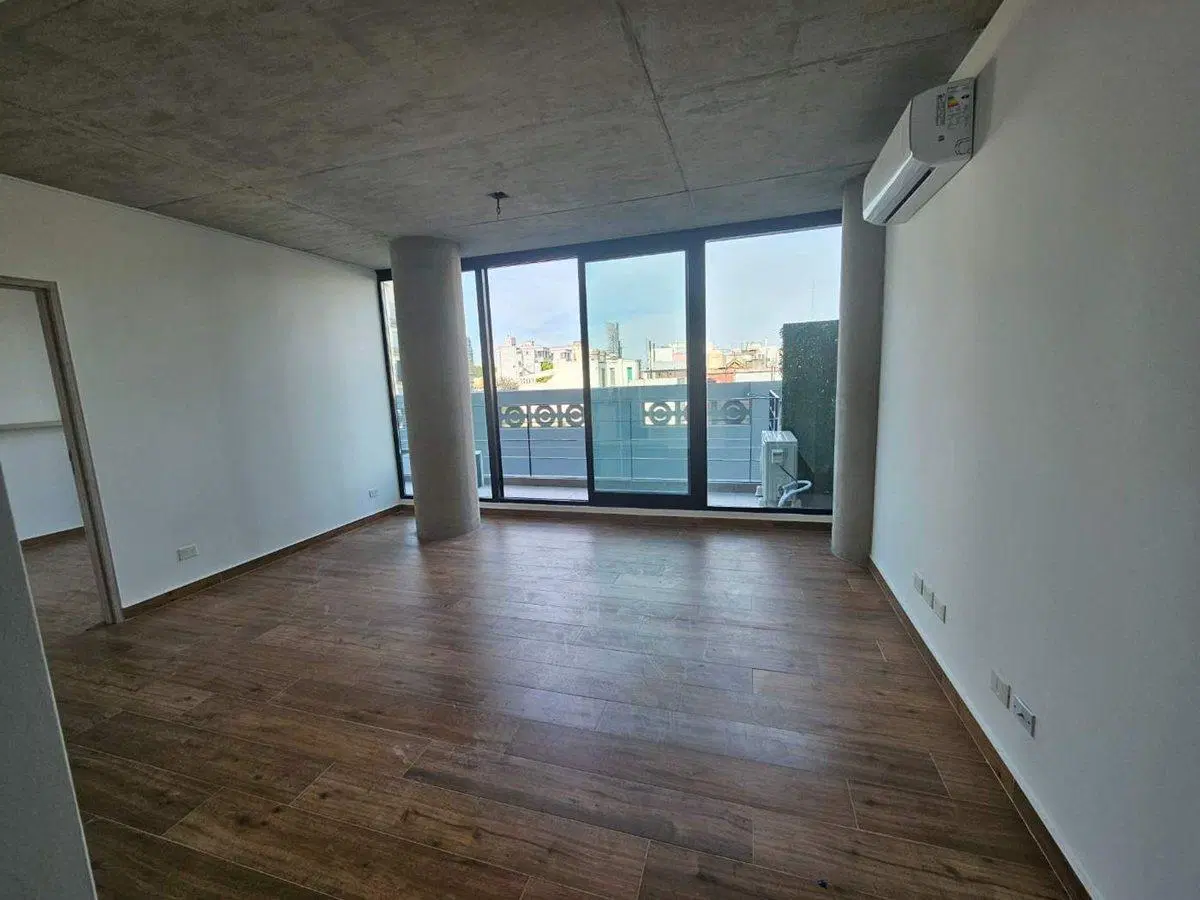 Excte. 2 amb a estr c/balcon - ICON BLVD CASEROS 2