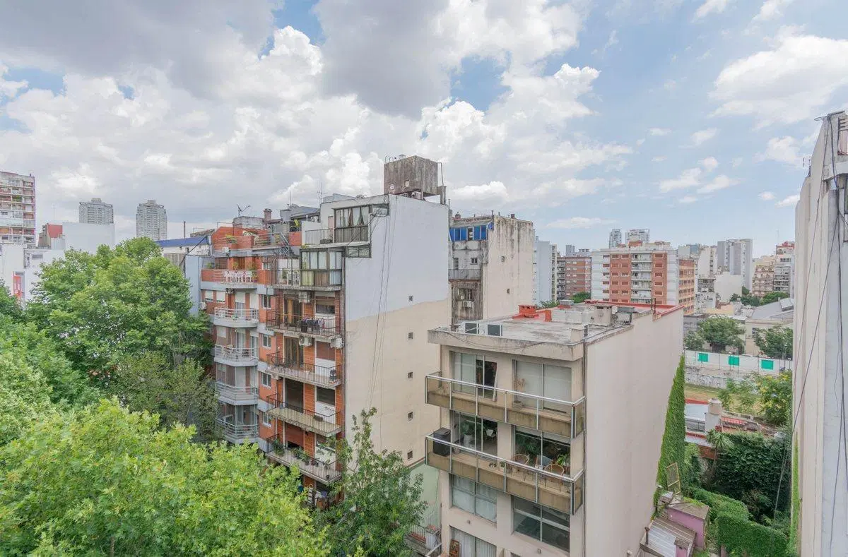 VENTA CABALLITO 4 AMBS. FRENTE BALCON COCHERA 5