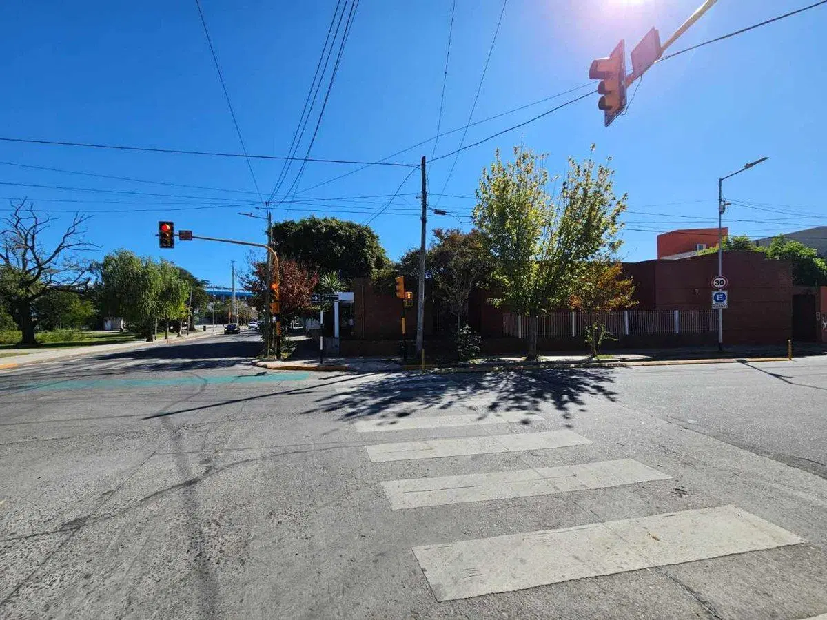 VTA. LOTE ARENALES Y COLON-19.500 M2 CONSTR-AVELL 2
