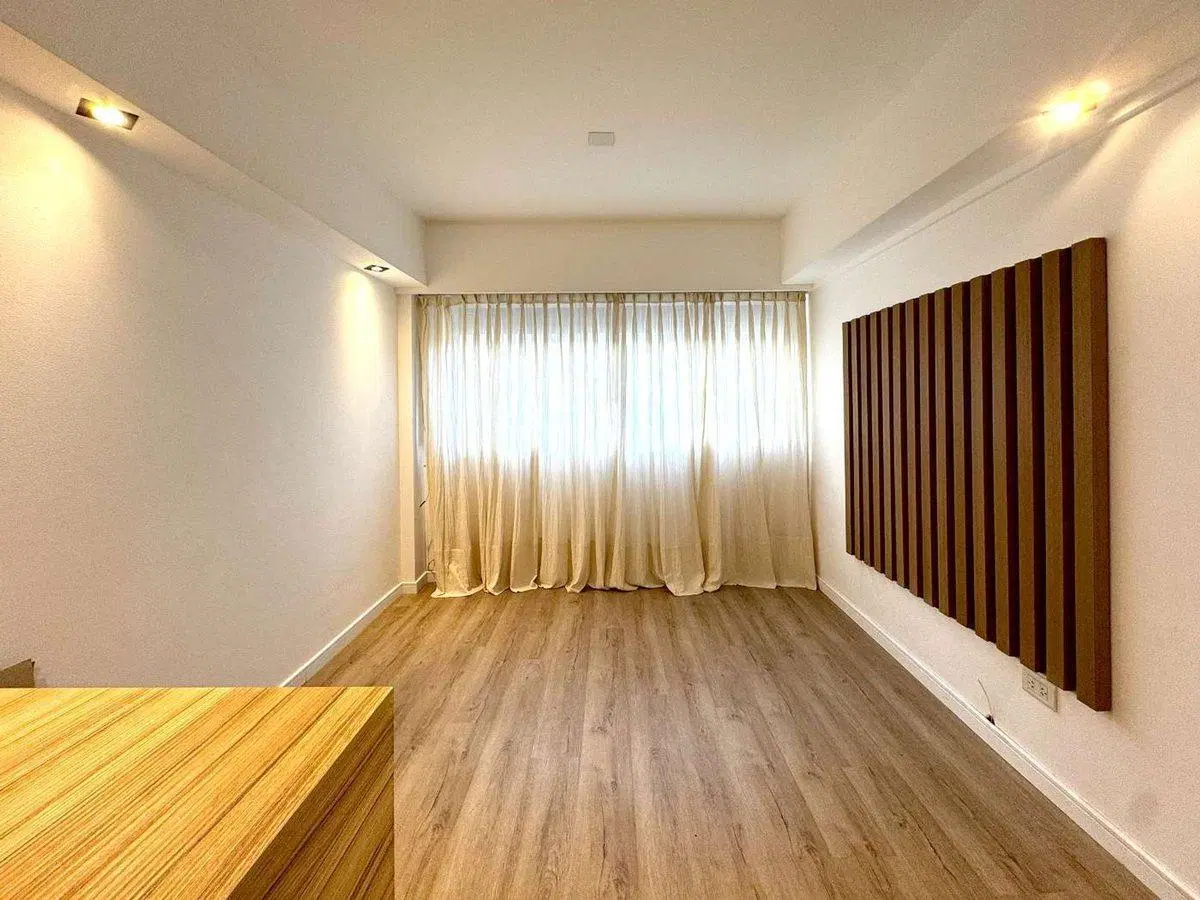 VENTA MONOAMBIENTE CON COCHERA RECOLETA 2