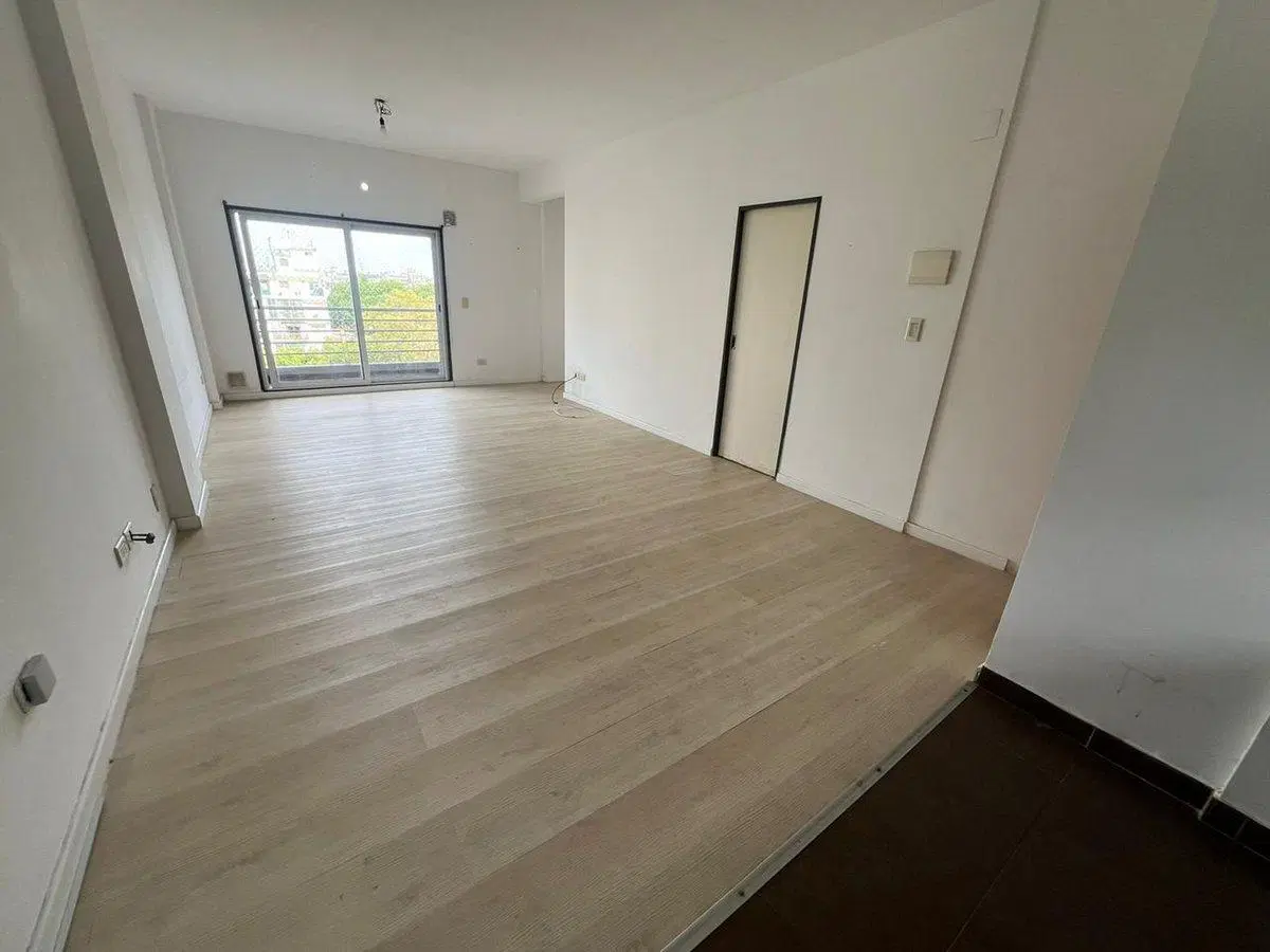 Venta Monoambiente c/renta en San Martín centro 3